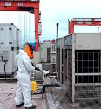Sector industrial: mantenimiento de aires acondicionados en plantas y bodegas